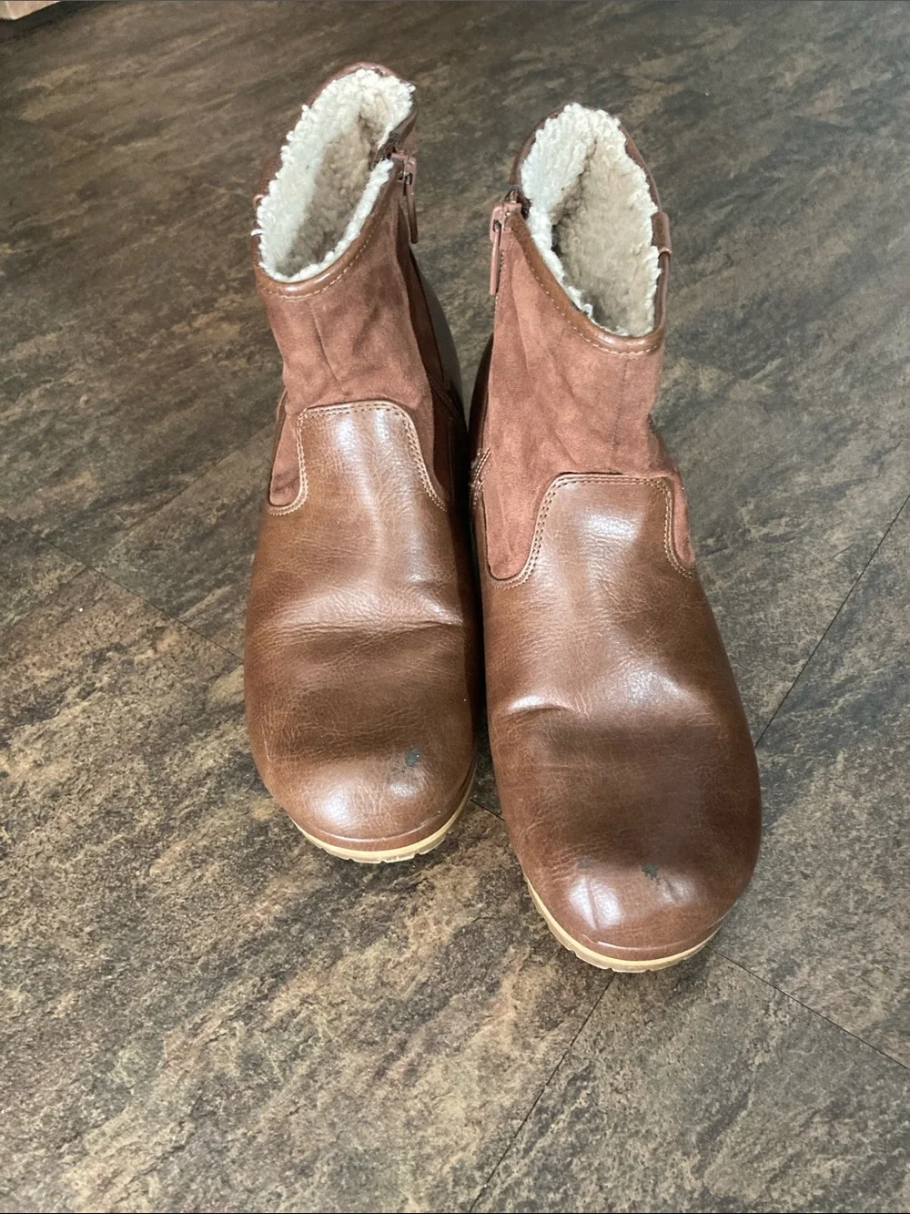 Universal Thread casual ankle